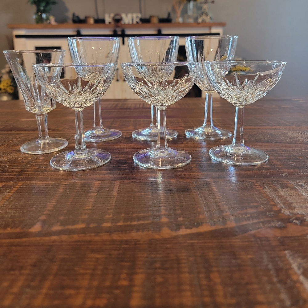Vintage Cristal D'Arques Coupe Champagne Glass w/  Starburst Pattern (Set of 7)‎